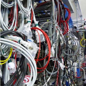 © ESS: NCL ožičenje